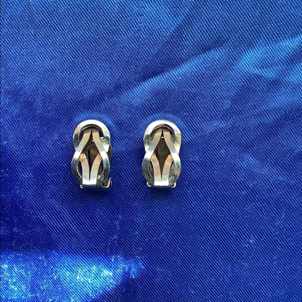 Brookcraft Double Loop Clip On Earrings